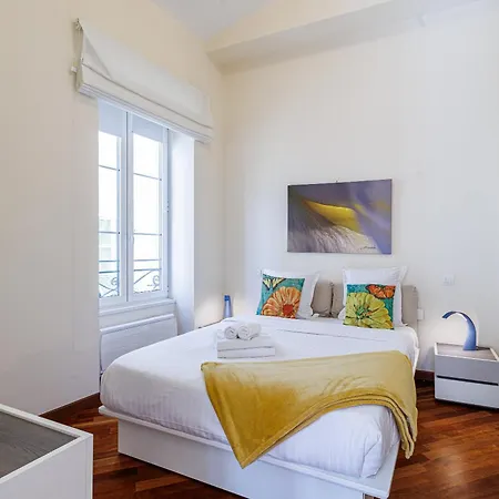 Rose 2 Duplex-clim-plage Menton