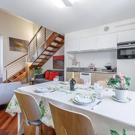 Rose 2 Duplex-clim-plage Apartman *